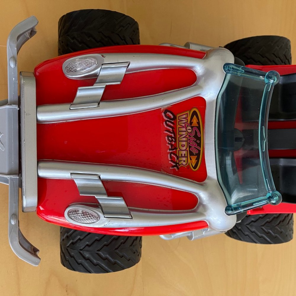 Megatech Mega-Sidewinders Remote Control Car - Picture 3 of 9